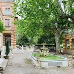 Chateau Laprade Pensionat