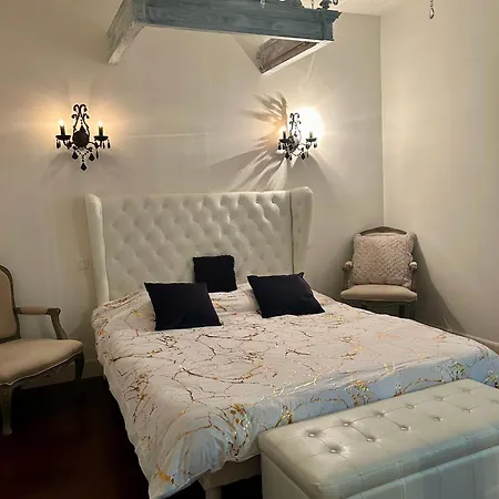 Chateau Laprade 3*